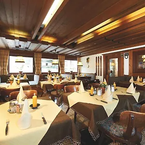 Peter Hotel